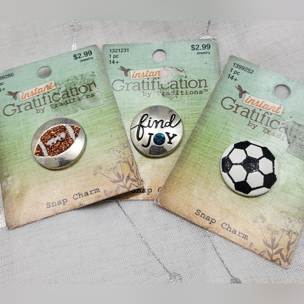 Instant Gratification‎ Traditions Snap Charm Football, Soccer, Joy Lot Of 3 NWT